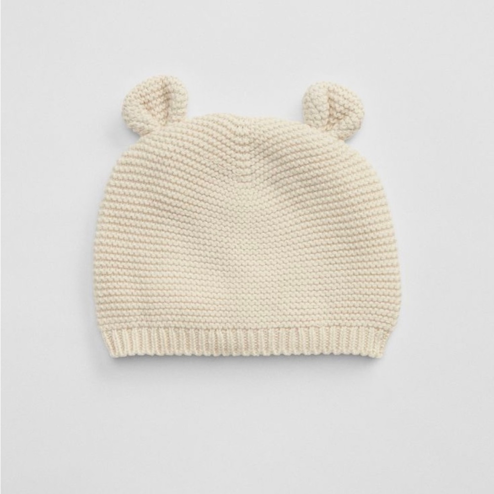 Gap Baby Garter Bear Hat.